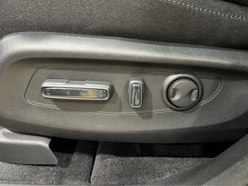 new 2025 Honda CR-V car, priced at $35,700