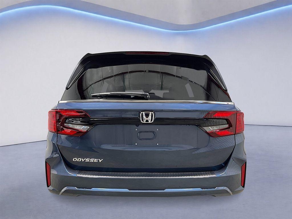 new 2026 Honda Odyssey car, priced at $44,290