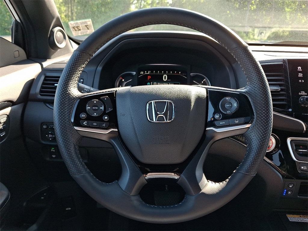 used 2022 Honda Passport car, priced at $32,399