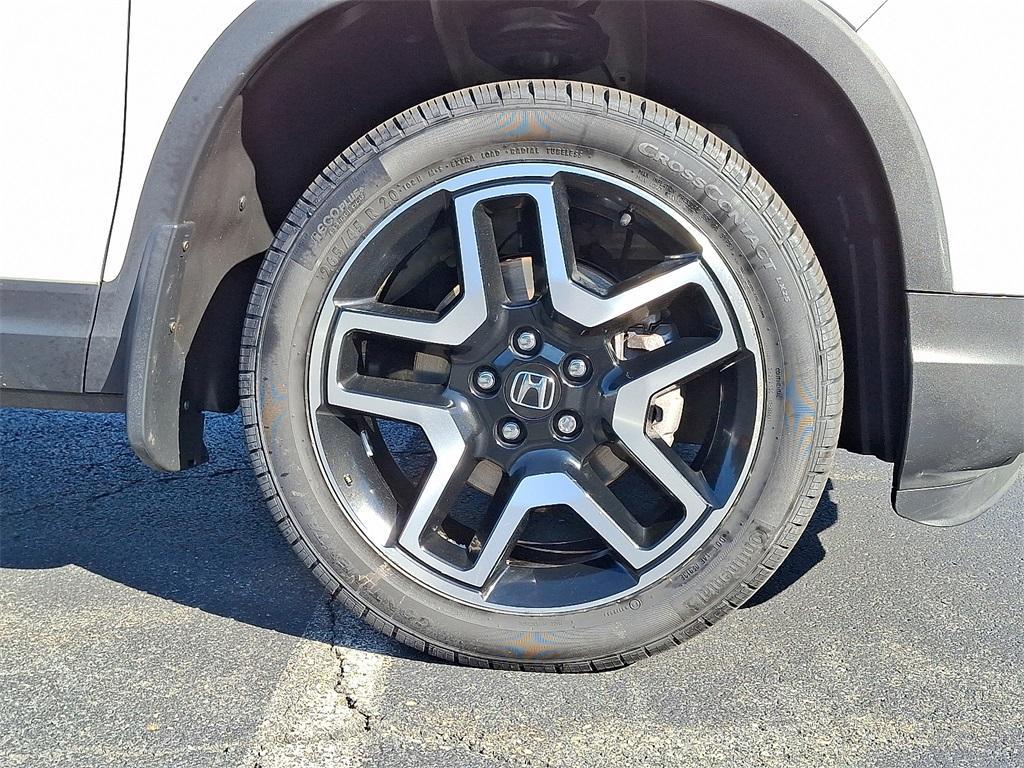 used 2022 Honda Passport car, priced at $32,399