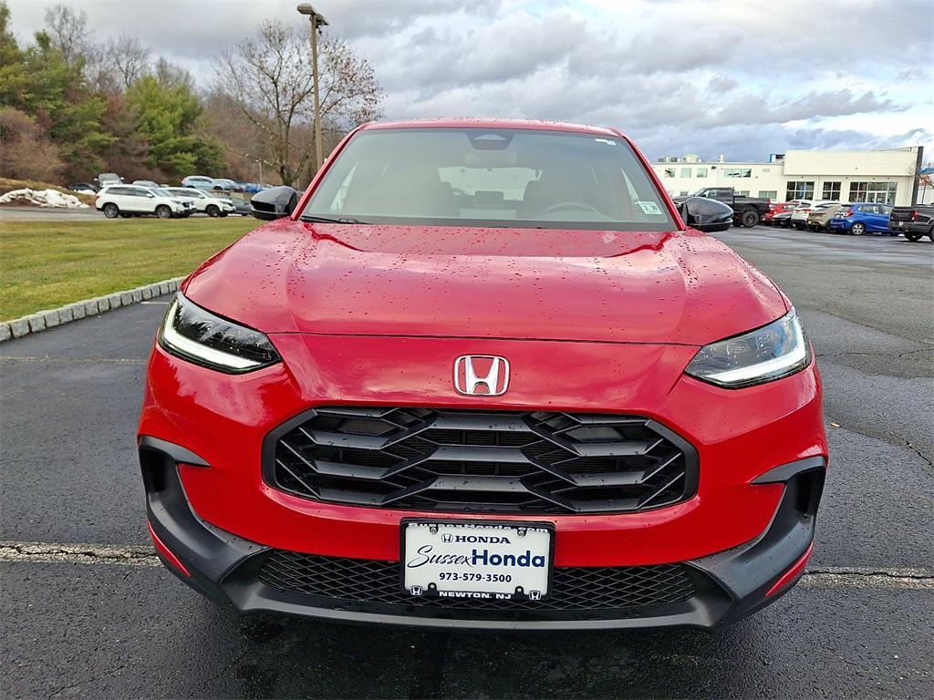 used 2025 Honda HR-V car, priced at $27,999