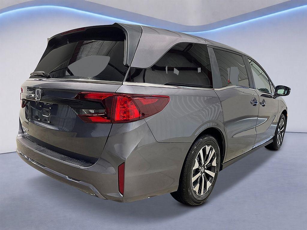 new 2026 Honda Odyssey car, priced at $44,290
