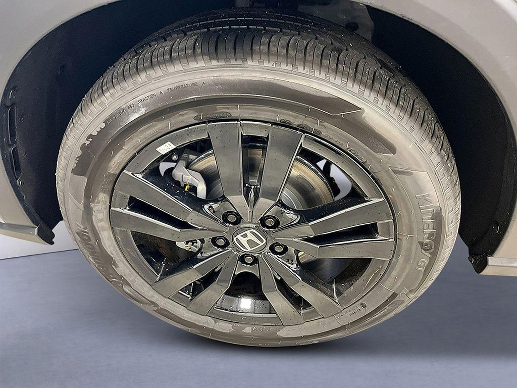 new 2026 Honda HR-V car, priced at $31,705