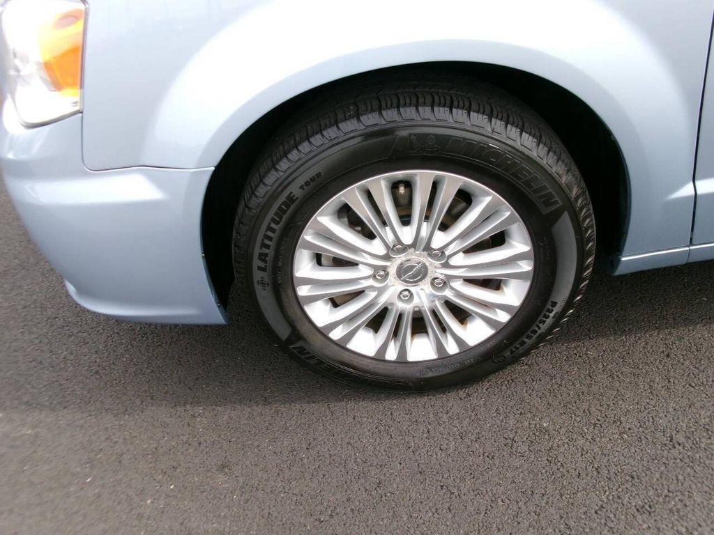 used 2016 Chrysler Town & Country car, priced at $15,995