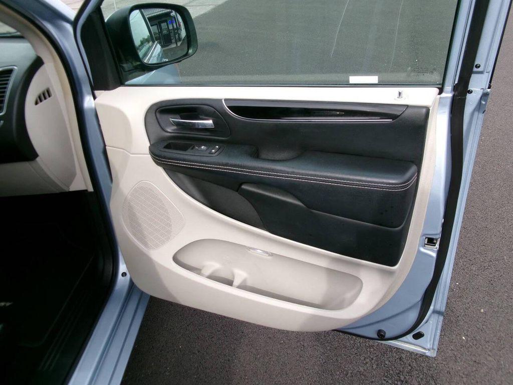 used 2016 Chrysler Town & Country car, priced at $15,995