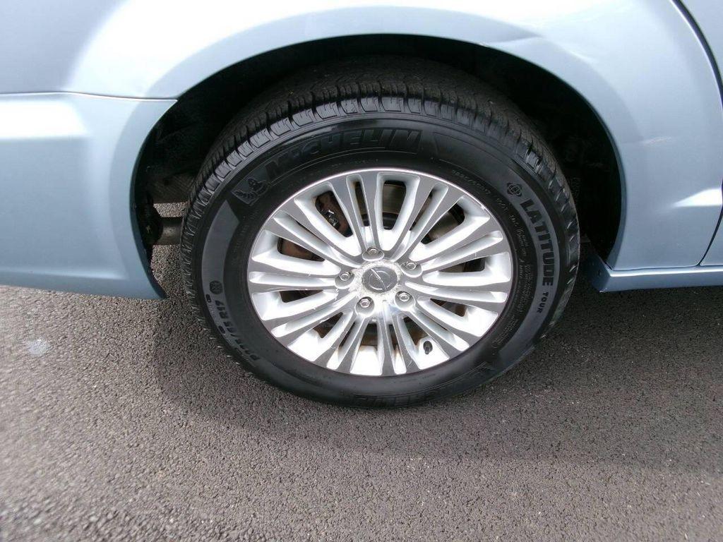 used 2016 Chrysler Town & Country car, priced at $15,995