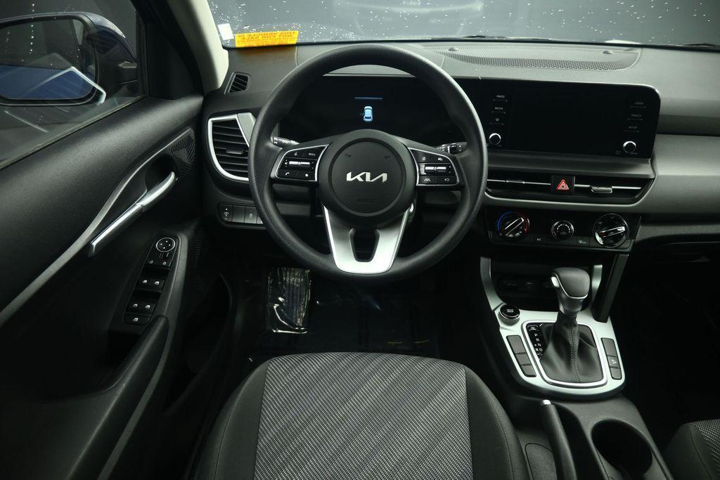 used 2026 Kia Seltos car, priced at $23,999