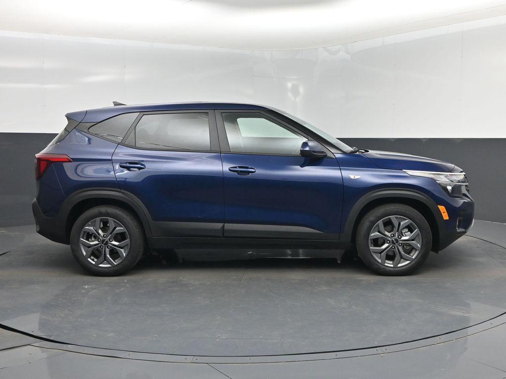 used 2026 Kia Seltos car, priced at $23,999
