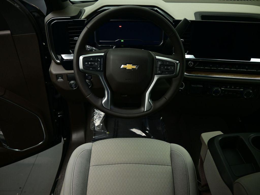 used 2024 Chevrolet Silverado 1500 car, priced at $34,930