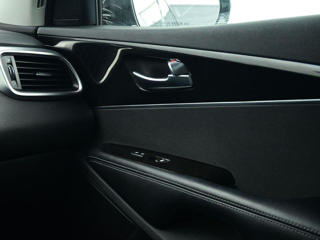 used 2018 Kia Sorento car, priced at $17,770