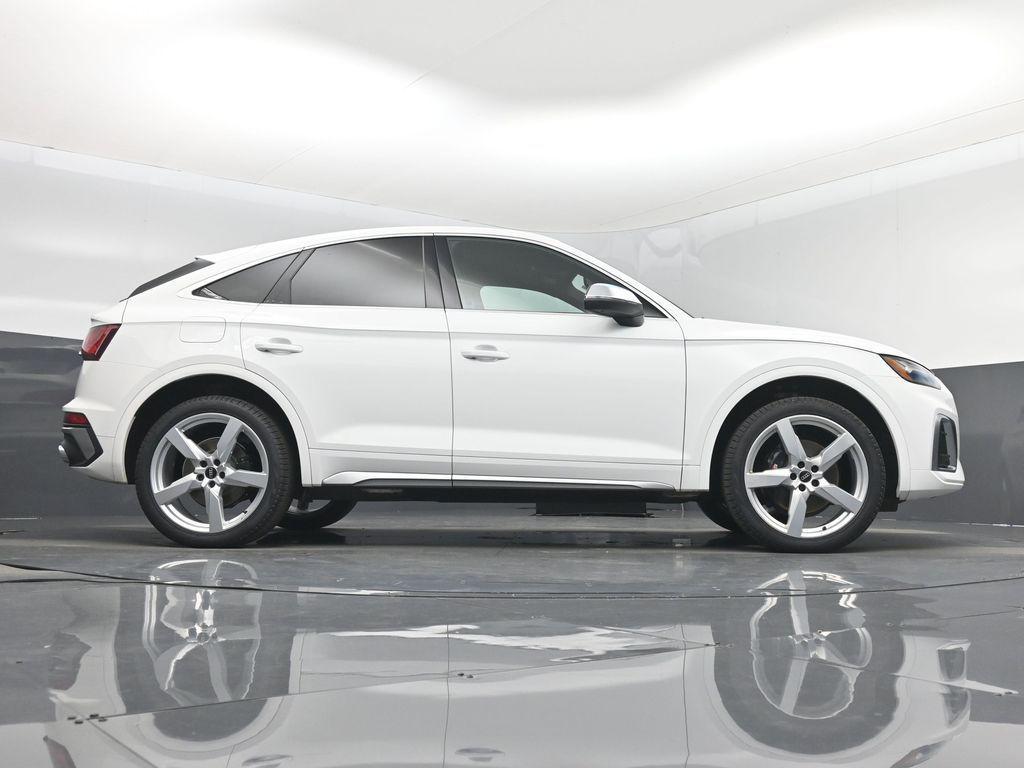 used 2022 Audi SQ5 car, priced at $33,149