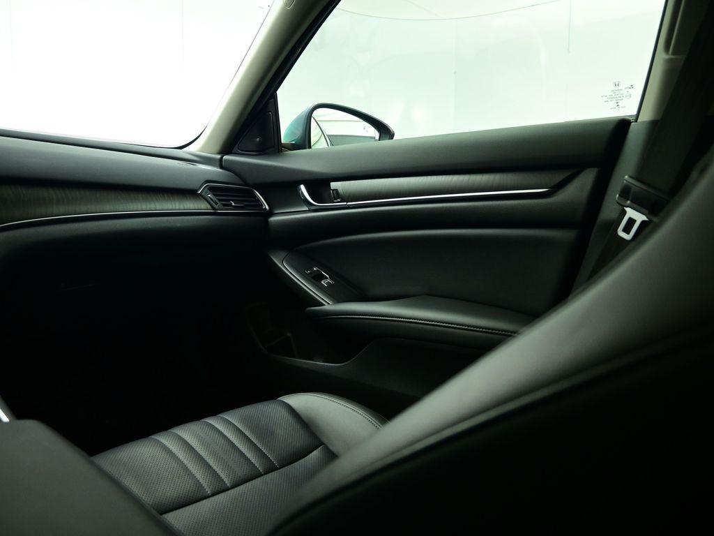 used 2022 Honda Accord Hybrid car, priced at $29,790