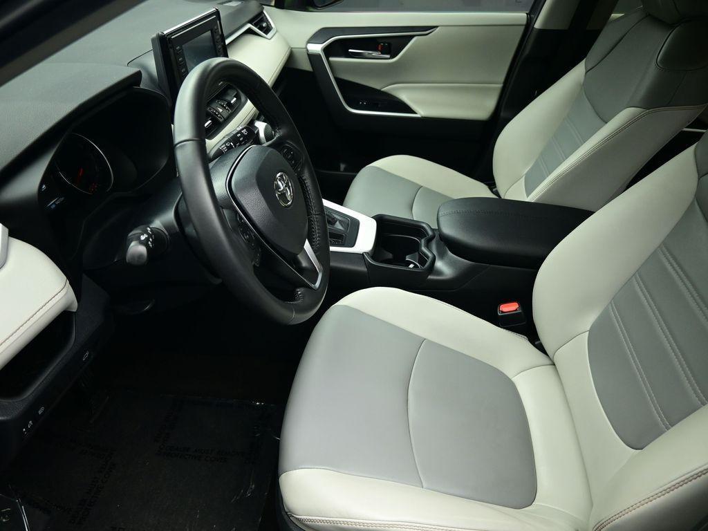 used 2020 Toyota RAV4 car, priced at $22,684