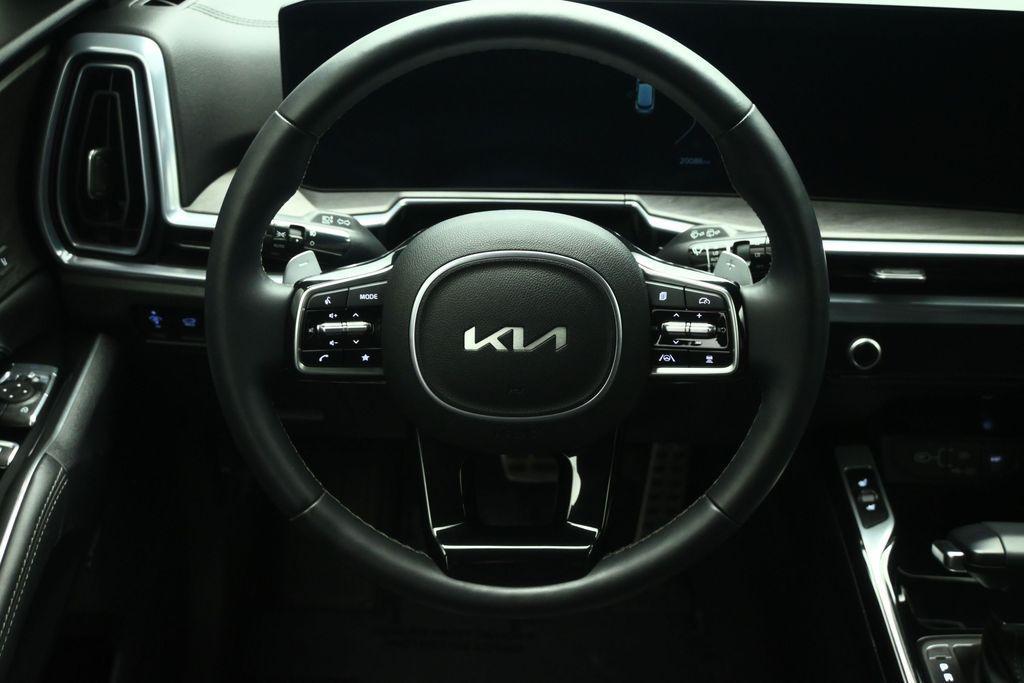 used 2024 Kia Sorento car, priced at $35,933