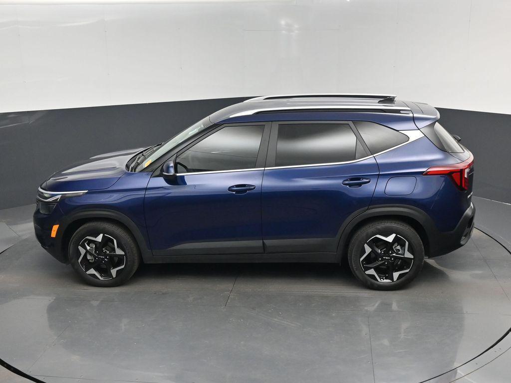 used 2025 Kia Seltos car, priced at $24,999
