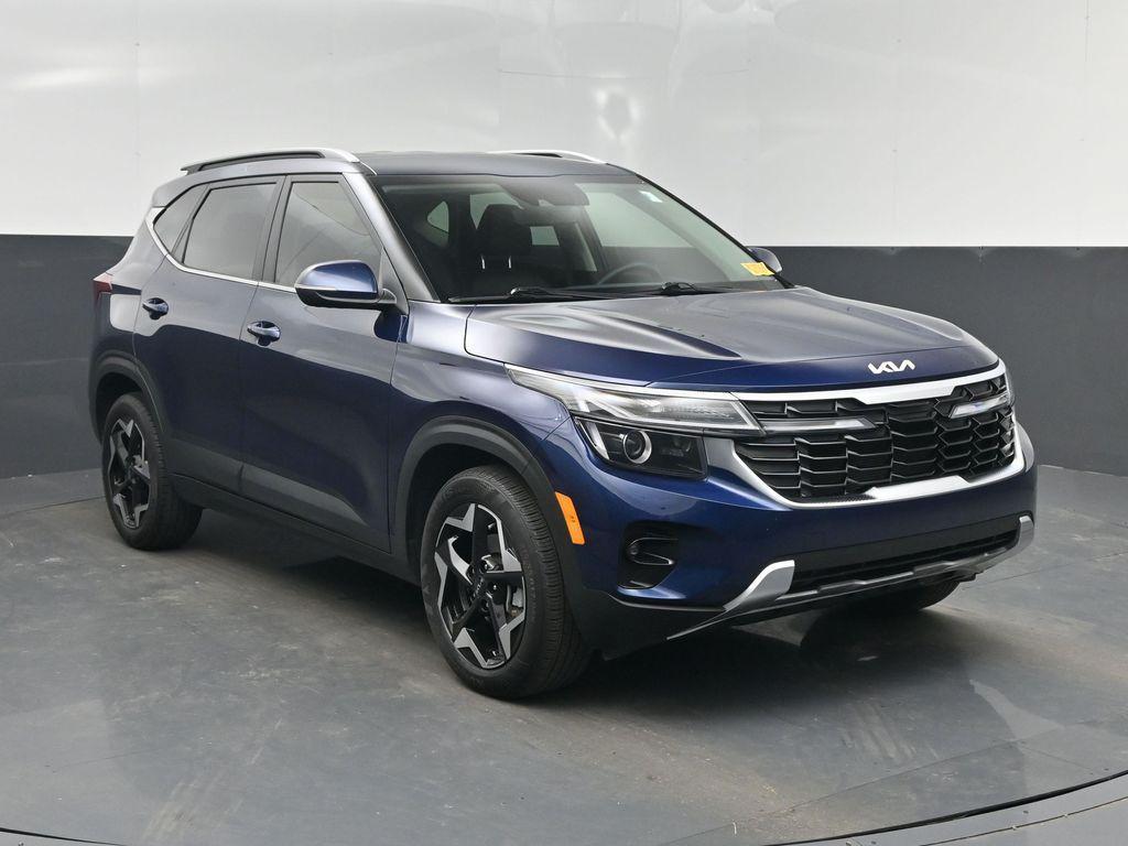 used 2025 Kia Seltos car, priced at $24,999