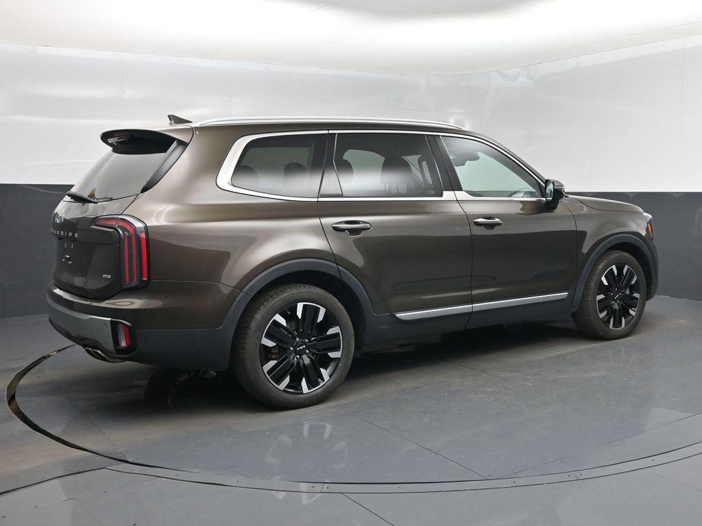 used 2023 Kia Telluride car, priced at $31,158