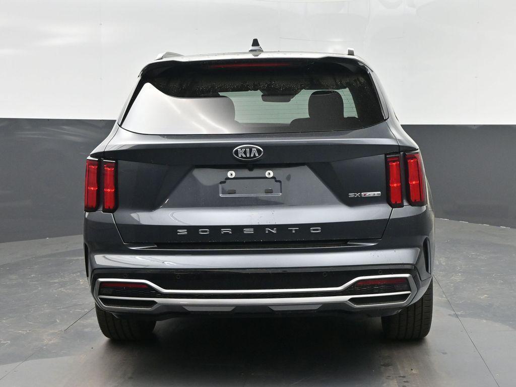 used 2021 Kia Sorento car, priced at $23,314