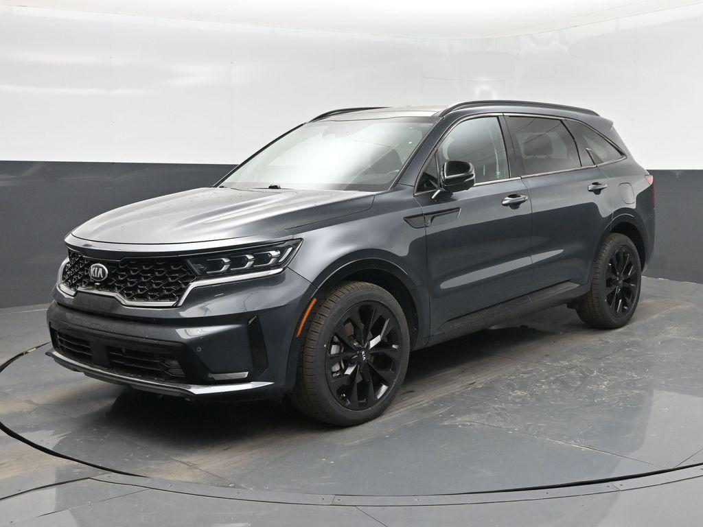 used 2021 Kia Sorento car, priced at $23,314