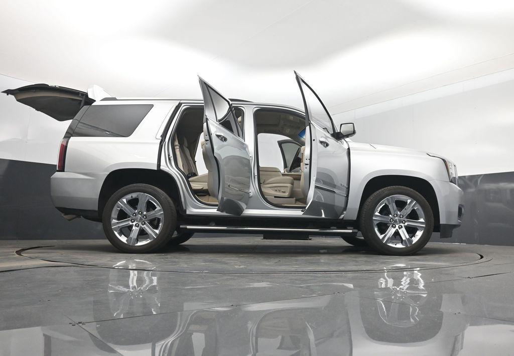 used 2020 GMC Yukon car, priced at $34,368