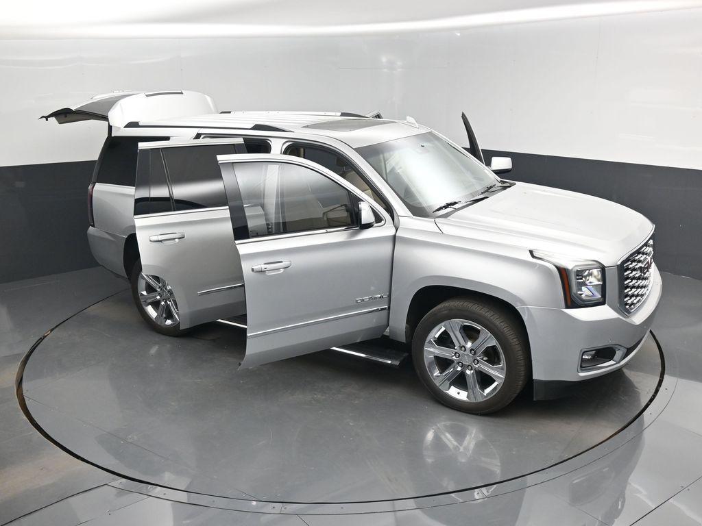 used 2020 GMC Yukon car, priced at $34,368