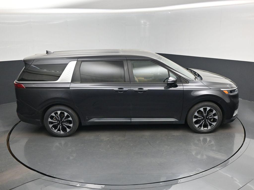 used 2022 Kia Carnival car, priced at $25,999