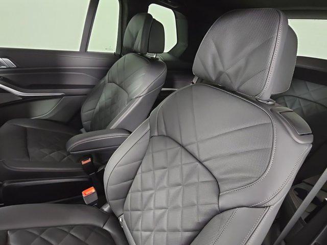 new 2026 BMW X7 car, priced at $97,475