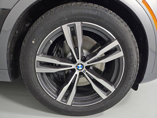 new 2026 BMW X7 car, priced at $97,475