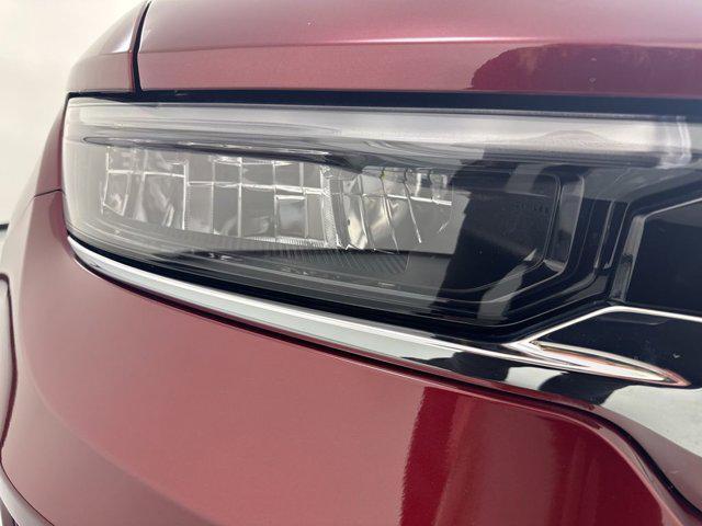 used 2023 Jeep Grand Cherokee car, priced at $38,888