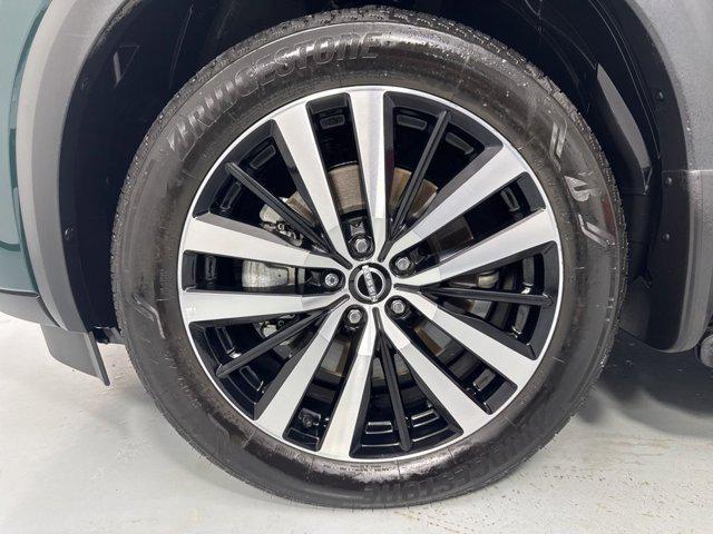 used 2025 Nissan Pathfinder car, priced at $43,888