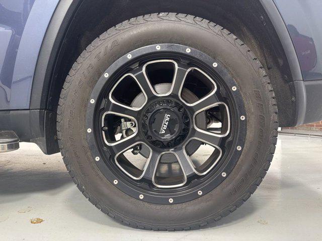 used 2021 Jeep Grand Cherokee car, priced at $27,988