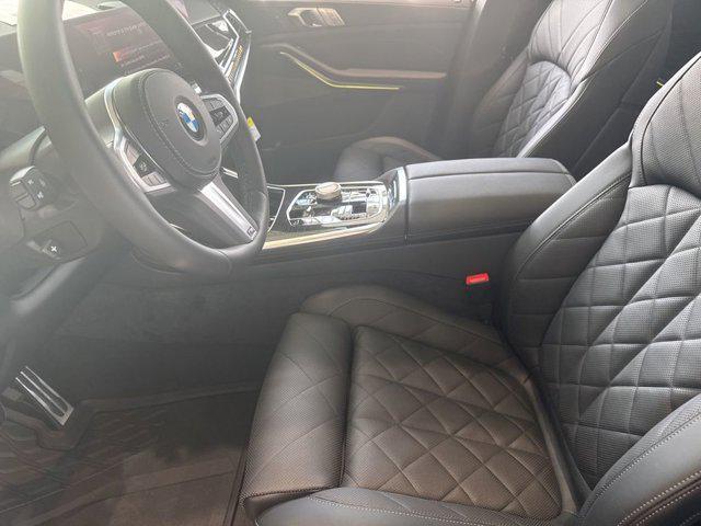 new 2026 BMW X7 car, priced at $101,040