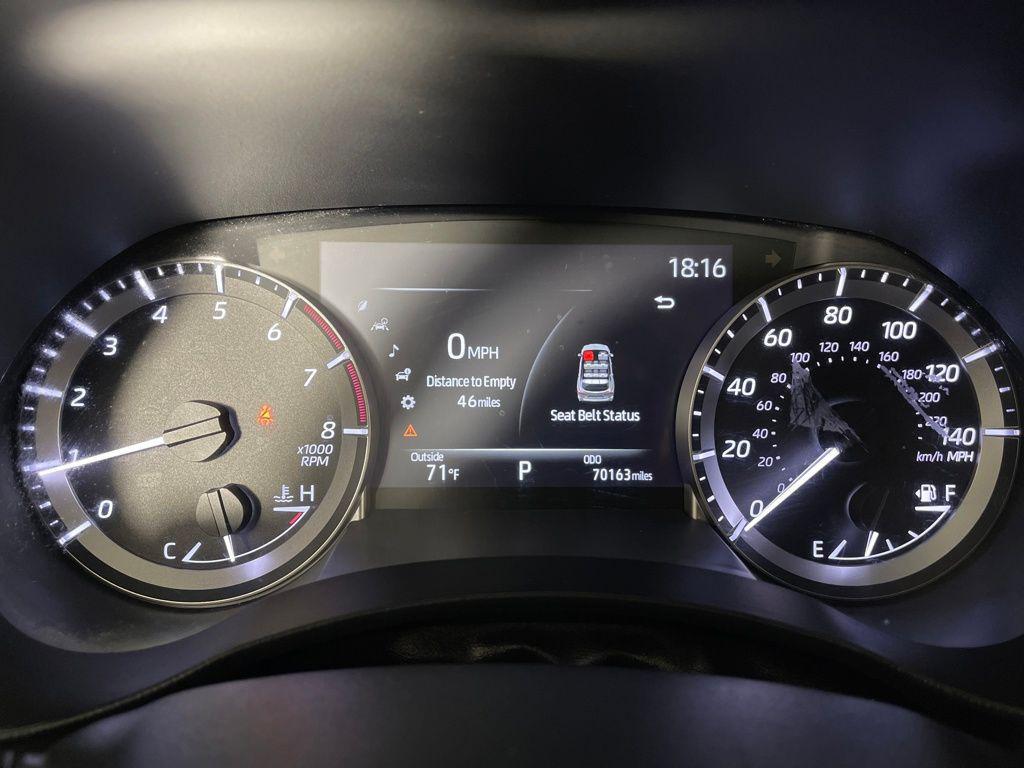 used 2023 Toyota Highlander car, priced at $29,487