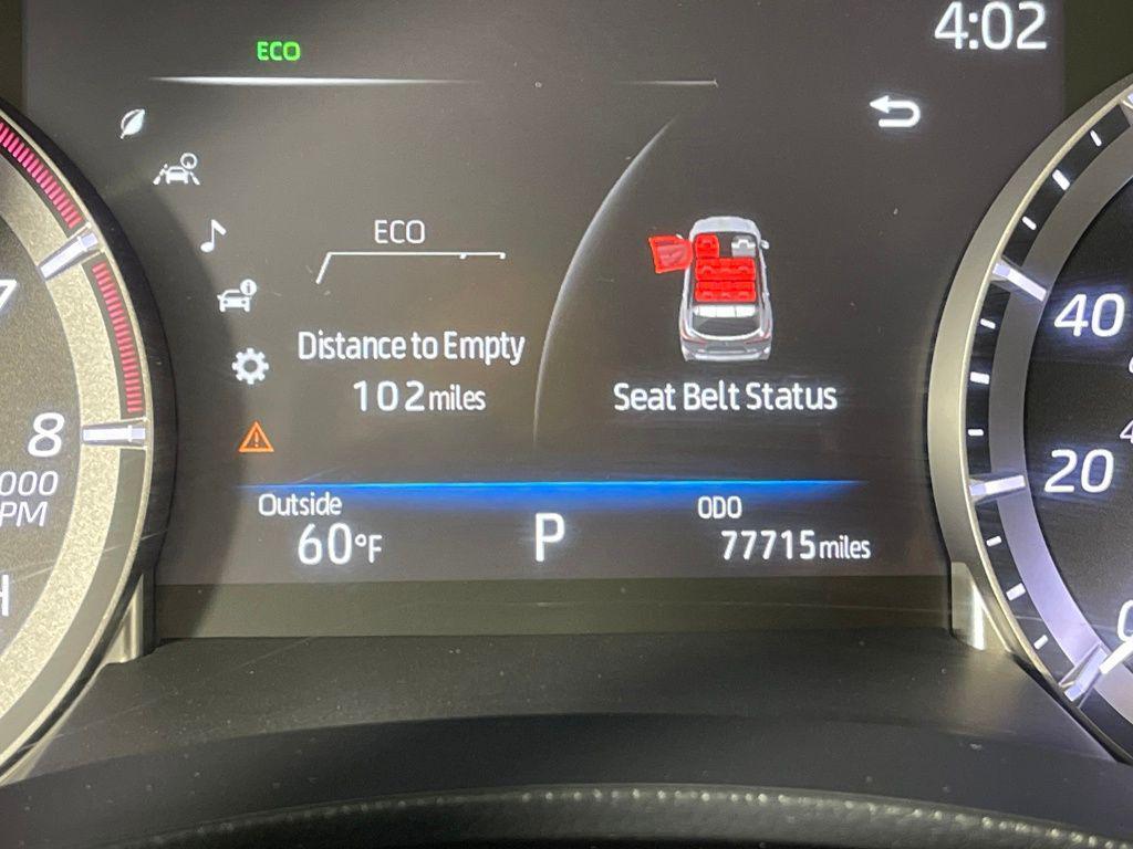 used 2023 Toyota Highlander car, priced at $31,998