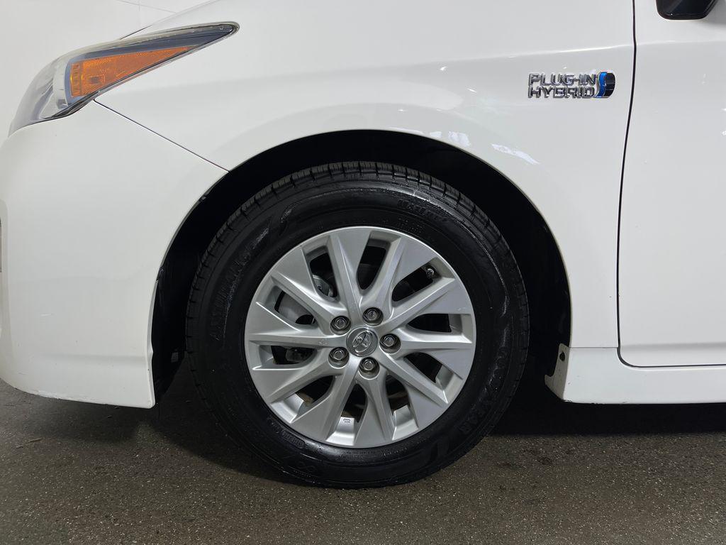 used 2015 Toyota Prius Plug-in car, priced at $15,998