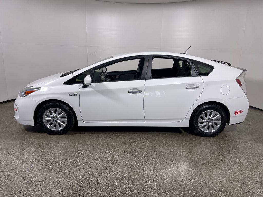used 2015 Toyota Prius Plug-in car, priced at $15,998
