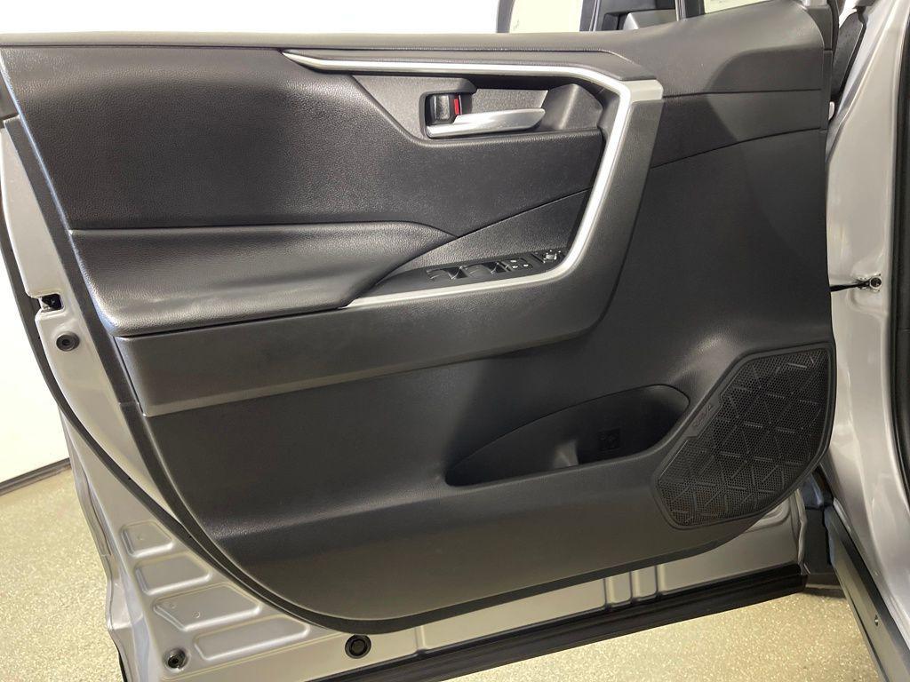 used 2021 Toyota RAV4 Hybrid car, priced at $22,487