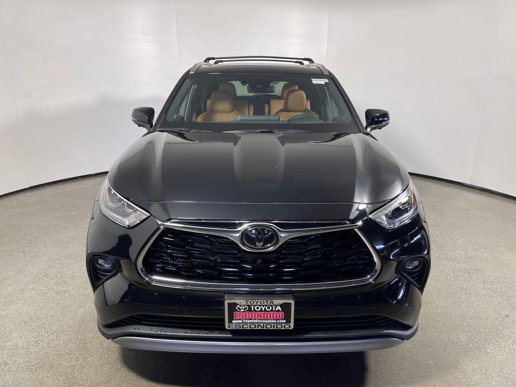new 2026 Toyota Highlander Hybrid car, priced at $59,958
