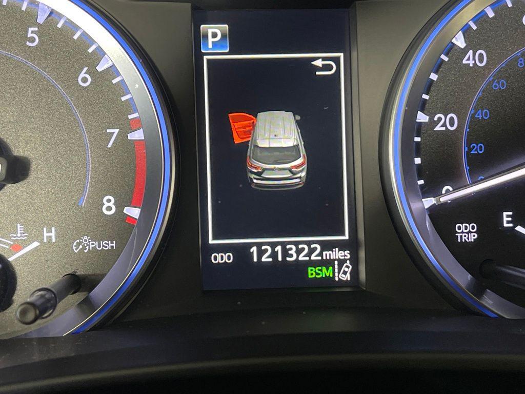 used 2017 Toyota Highlander car, priced at $20,998