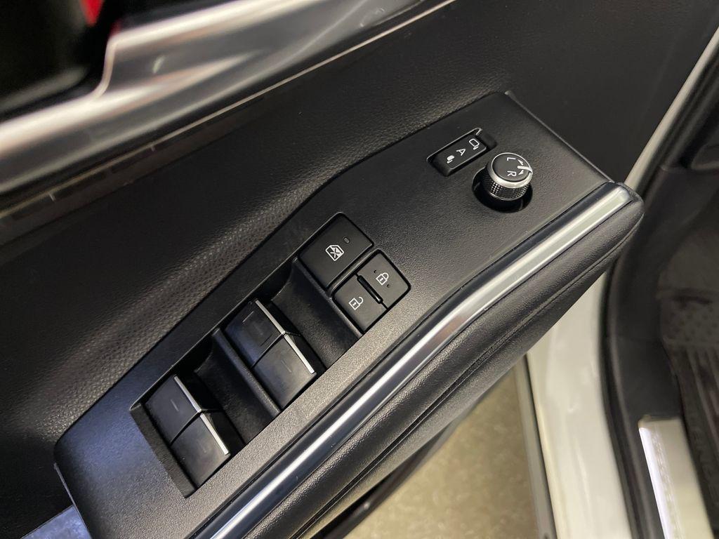 used 2024 Toyota Highlander Hybrid car, priced at $52,377