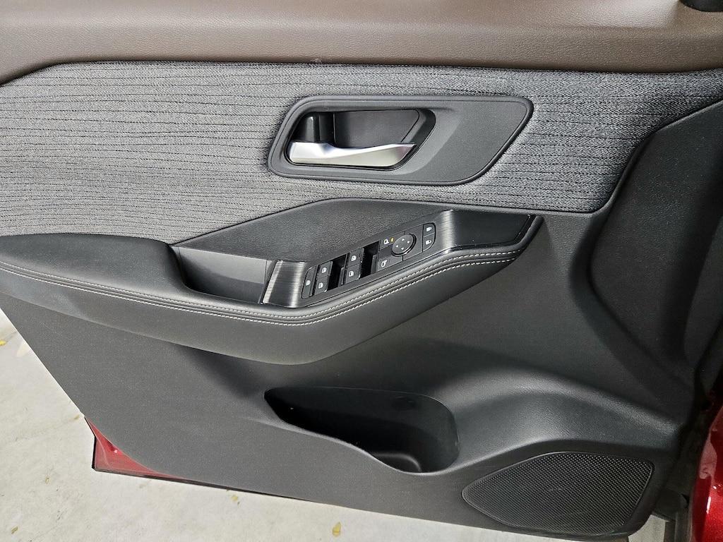 used 2023 Nissan Rogue car, priced at $23,998