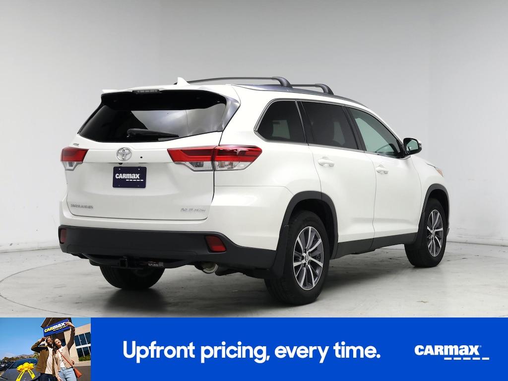 used 2019 Toyota Highlander car, priced at $32,998