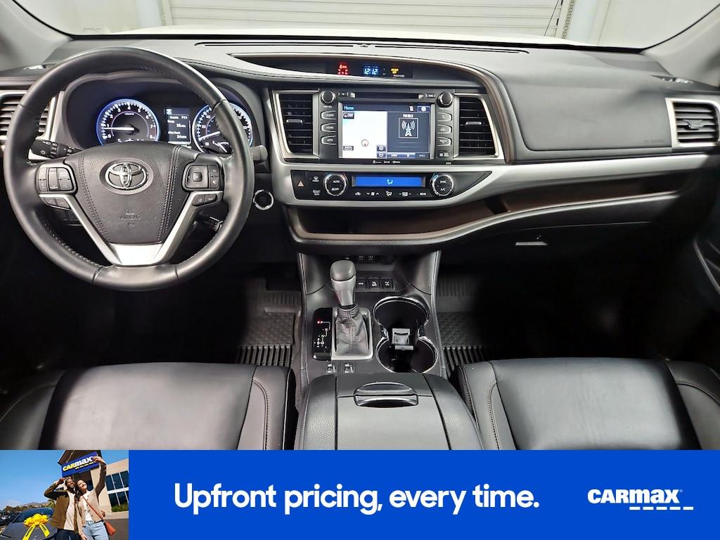 used 2019 Toyota Highlander car, priced at $32,998