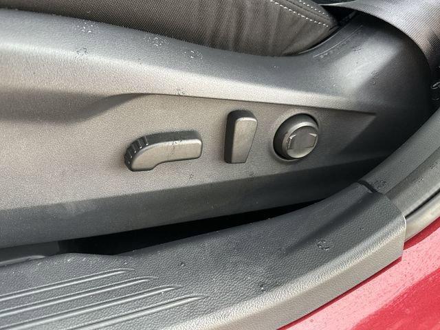 used 2025 Subaru Outback car, priced at $30,500