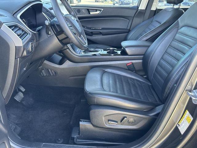 used 2017 Ford Edge car, priced at $14,000