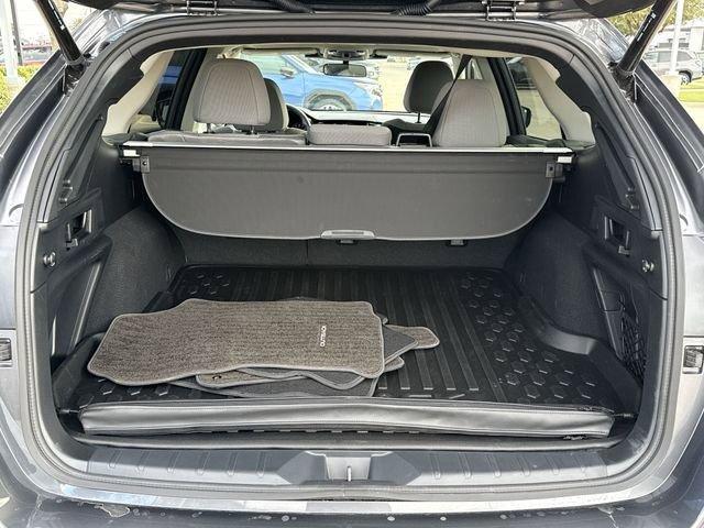 used 2025 Subaru Outback car, priced at $31,000