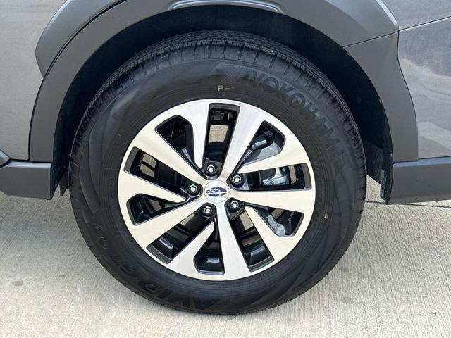 used 2025 Subaru Outback car, priced at $31,000