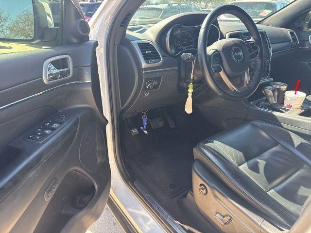 used 2018 Jeep Grand Cherokee car, priced at $13,000