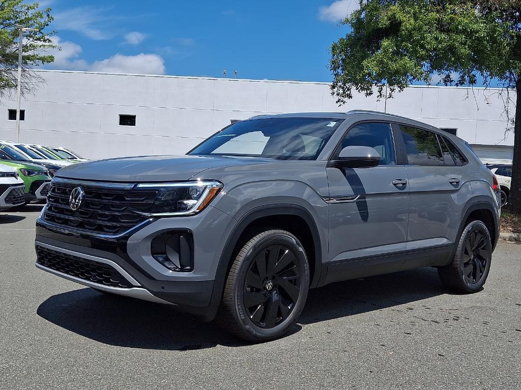 new 2026 Volkswagen Atlas Cross Sport car, priced at $42,200