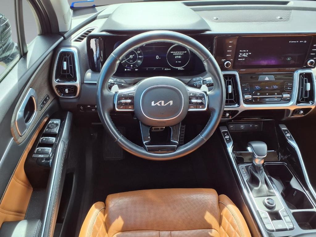 used 2023 Kia Sorento car, priced at $29,792